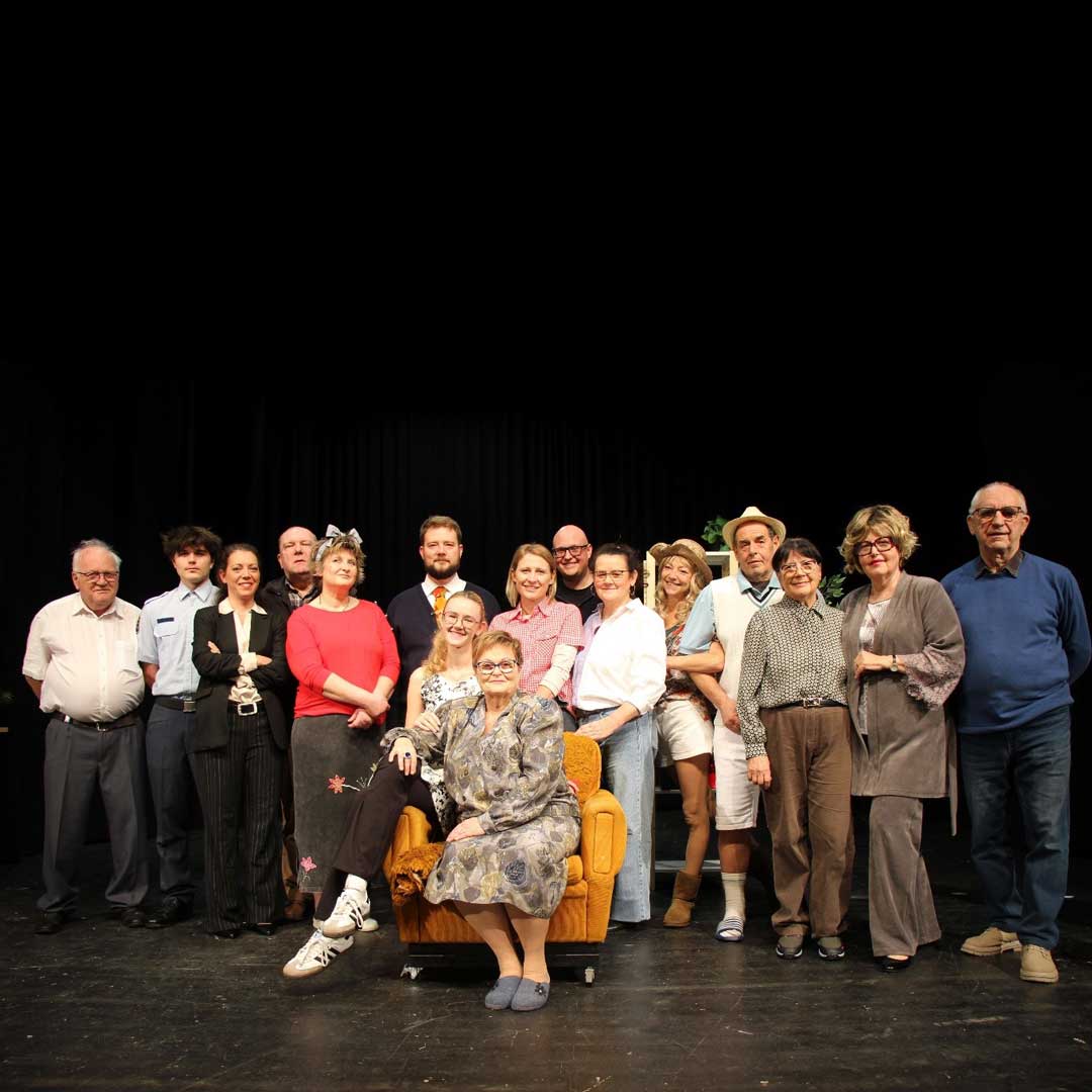 Moja babi, socialistični mrtvak